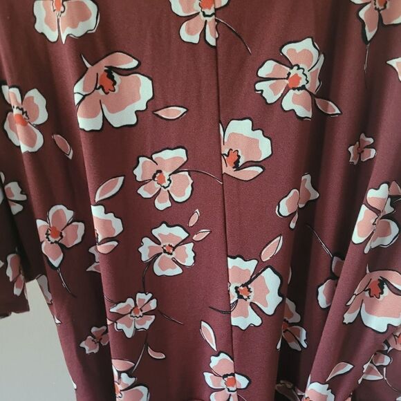 Alfani NWT ditzy wrap midi burgundy red floral flowy dress size Medium - Picture 6 of 8